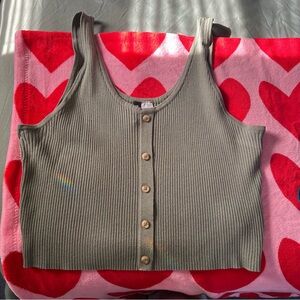 olive green crop tank